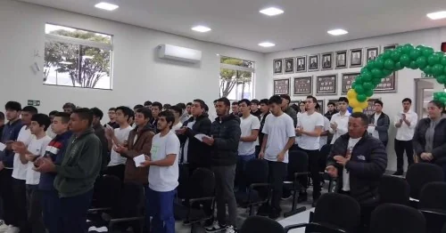 JURAMENTO À BANDEIRA EM MAUÁ DA SERRA 