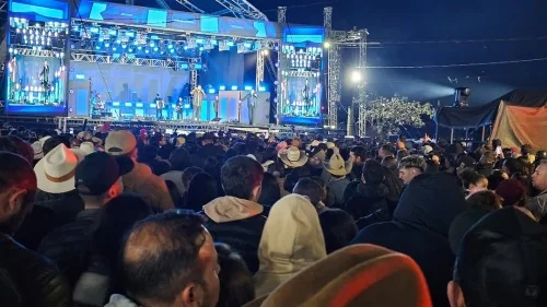 MAUÁ DA SERRA – Mesmo com chuva e frio, a 28ª Festa do Milho foi realizada com sucesso
